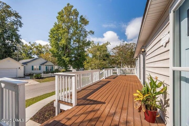 1 Wateree Ct, Beaufort, SC 29902 - view of wooden terrace