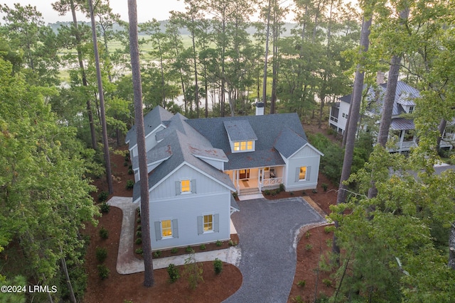 view of front of house featuring covered porch