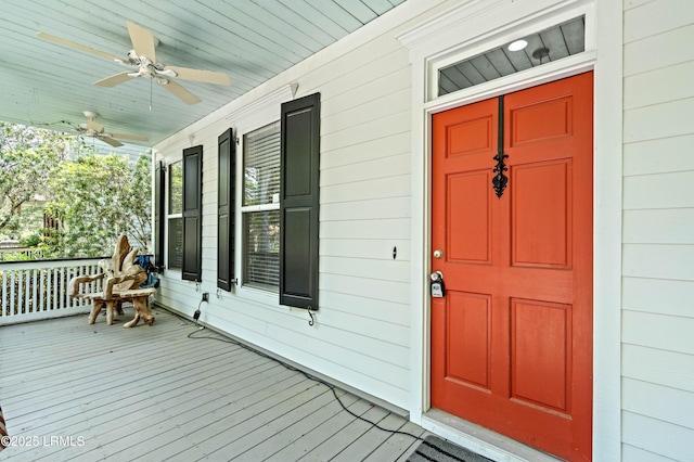 2654 Broad St, Beaufort, SC 29902 - entrance to property featuring a porch and ceiling fan