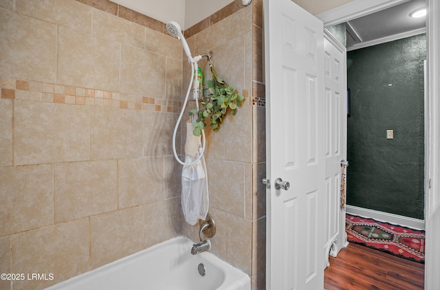 1508 London Ave, Port Royal, SC 29935 - full bath featuring  shower combination and wood finished floors