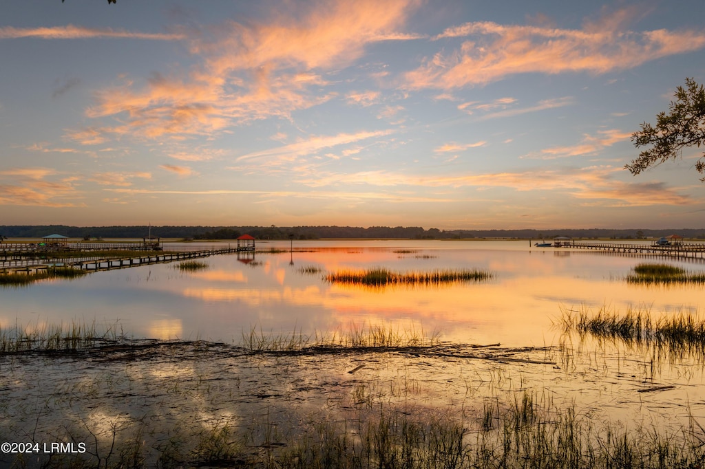 68 W River Dr, Beaufort, SC 29907 - photo 1