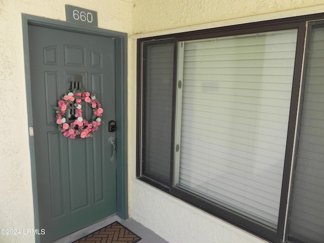 view of entrance to property