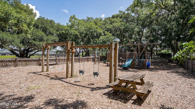 419 Bb Sams Dr, Saint Helena Island, SC 29920 - view of play area