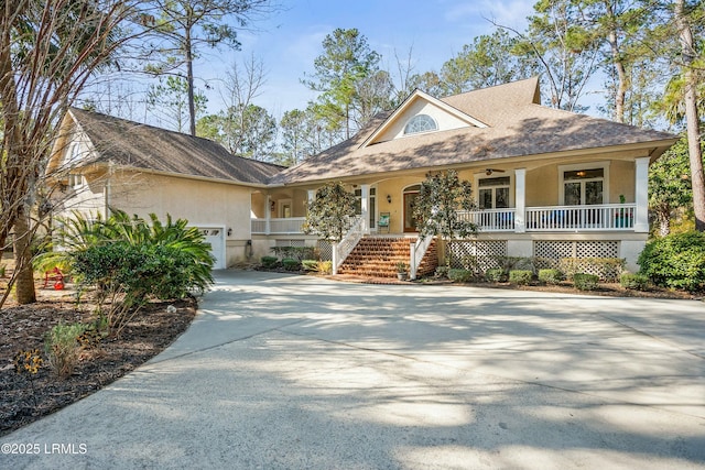 view of front of home featuring covered porch