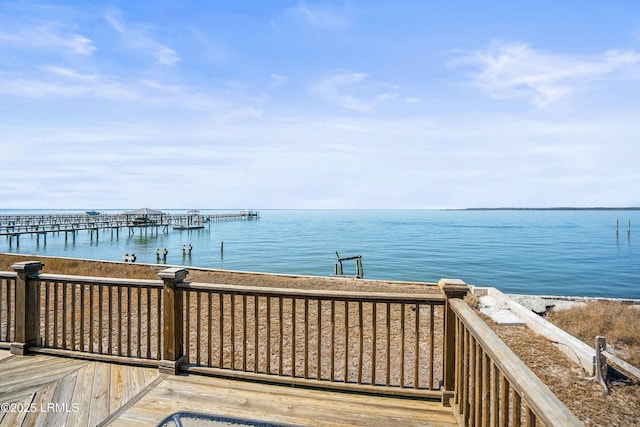 dock area featuring a water view