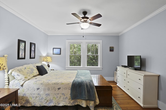 1413 Pigeon Point Rd, Beaufort, SC 29902 - bedroom with crown molding, dark wood-type flooring, and ceiling fan