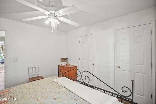 unfurnished bedroom featuring ceiling fan