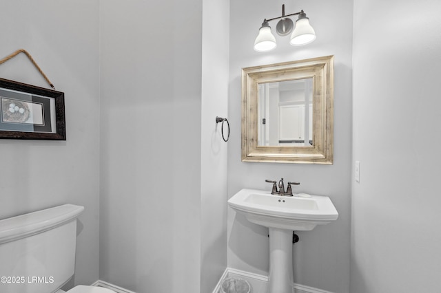 7 Canton Row, Beaufort, SC 29906 - half bath featuring baseboards and toilet