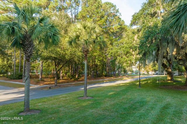 7 N Loudon, Beaufort, SC 29906