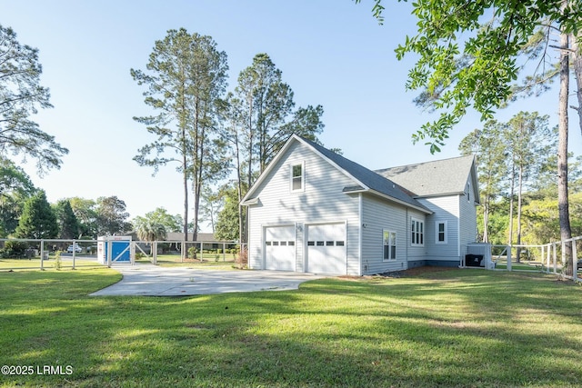 277 Pleasant Point Dr, Beaufort, SC 29907 - view of side of property with a gate