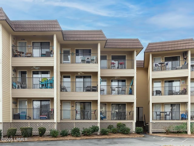 40 Folly Field Rd Unit A130, Hilton Head Island, SC 29928 - view of apartment building / complex with uncovered parking