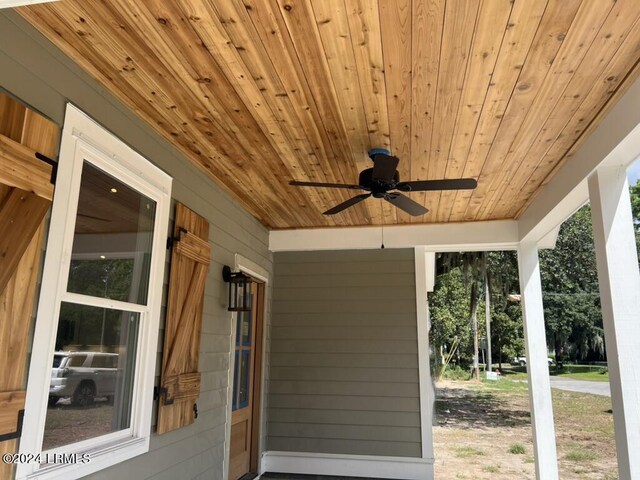 2017 Lafayette St, Beaufort, SC 29902 - living room featuring a ceiling fan, recessed lighting, and high vaulted ceiling