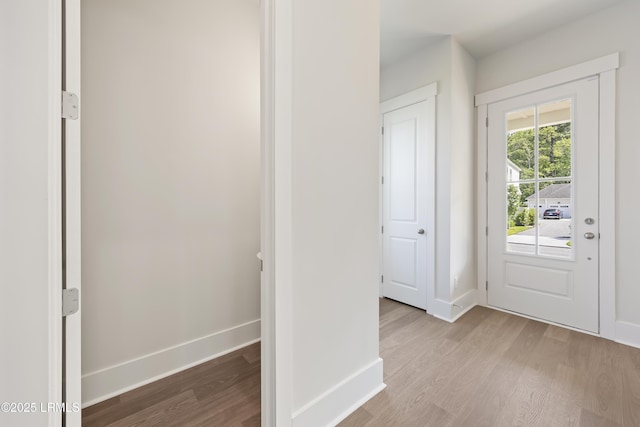 14 Skipperling Ct, Bluffton, SC 29909 - entryway featuring wood finished floors and baseboards