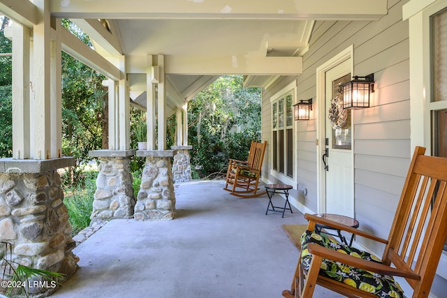 view of patio / terrace featuring covered porch