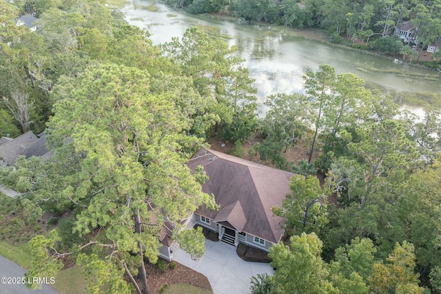 bird's eye view featuring a water view