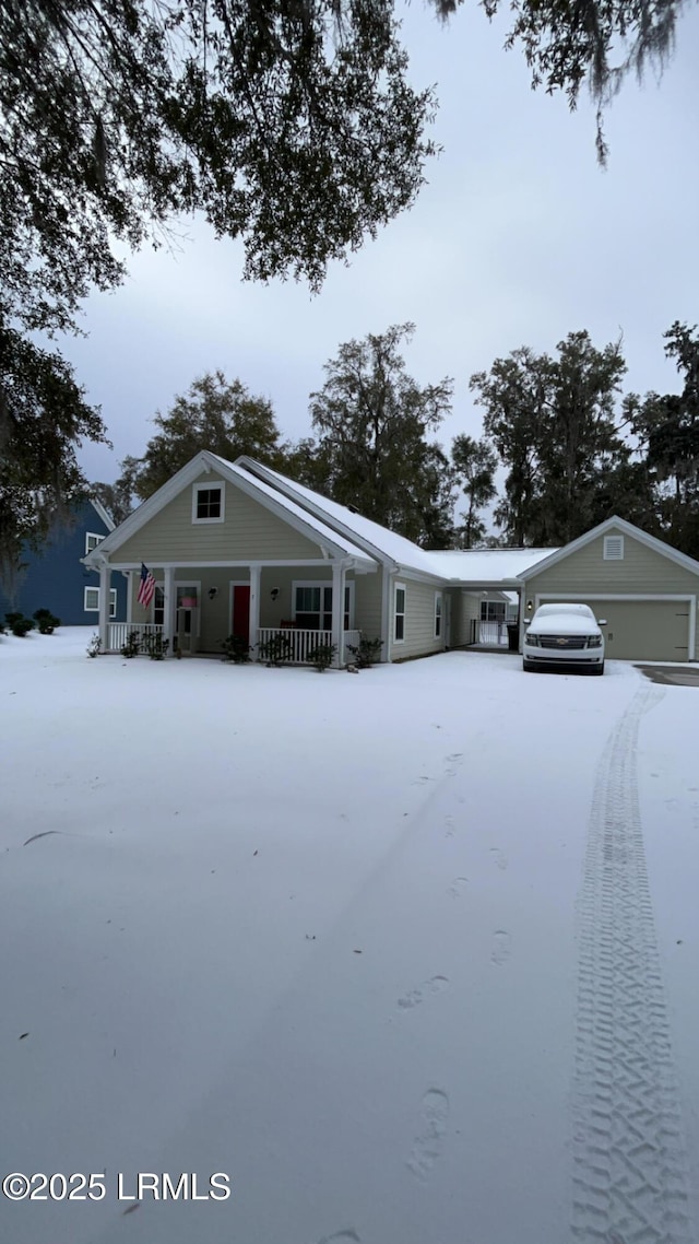 view of front of house with a porch