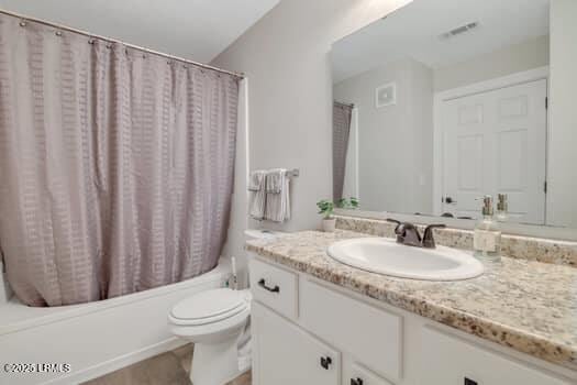 50 Pebble Beach Cv Unit F111, Bluffton, SC 29910 - bathroom with vanity and shower / bathtub combination with curtain