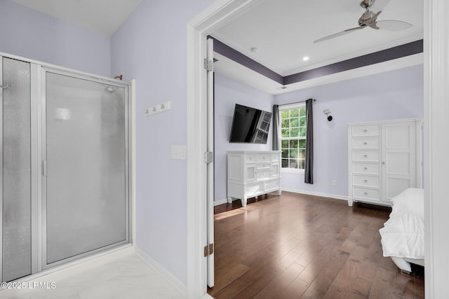 full bath with baseboards, a stall shower, and a ceiling fan