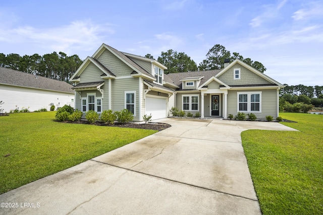 135 Danbridge Ct, Bluffton, SC 29910 - craftsman house featuring driveway and a front yard