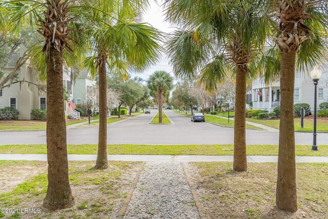 81 Petigru Dr, Beaufort, SC 29902
