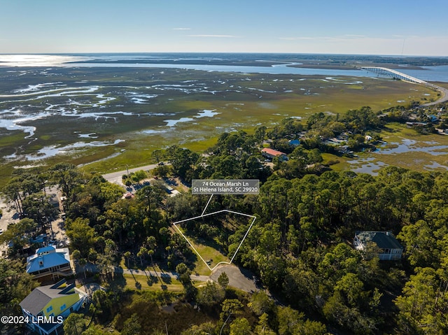 Listing photo 3 for 74 Ocean Marsh Ln, Harbor Island SC 29920