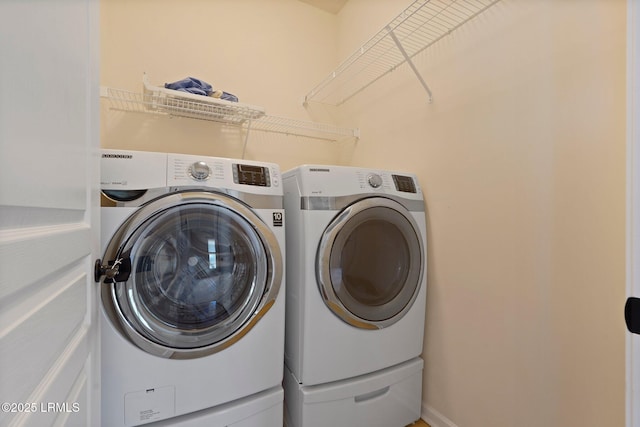 95 Sunrise Point Dr, Okatie, SC 29909 - laundry area with washer and clothes dryer