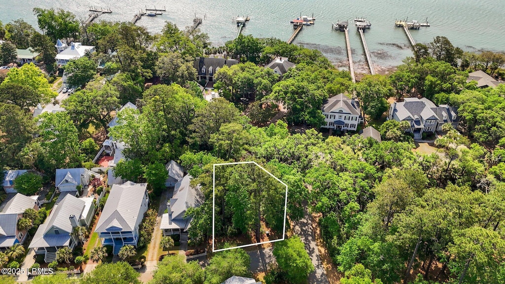 4 Sheridan Rd, Beaufort, SC 29907