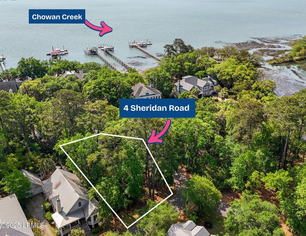 4 Sheridan Rd, Beaufort, SC 29907