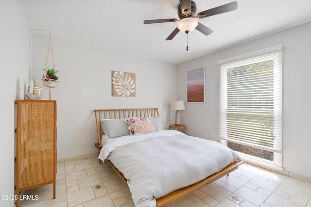 bedroom with ceiling fan