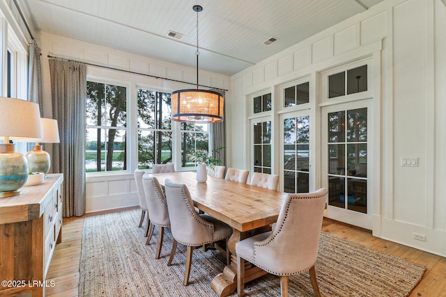 24 Carrier Blf, Bluffton, SC 29909 - dining room featuring light wood-type flooring