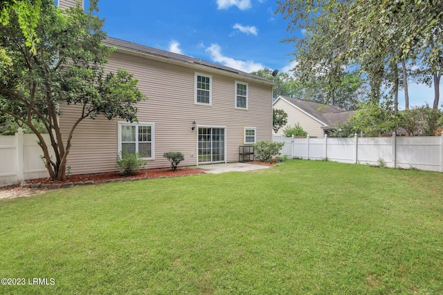 7 Harbison Pl, Beaufort, SC 29906 - rear view of house featuring a fenced backyard and a patio