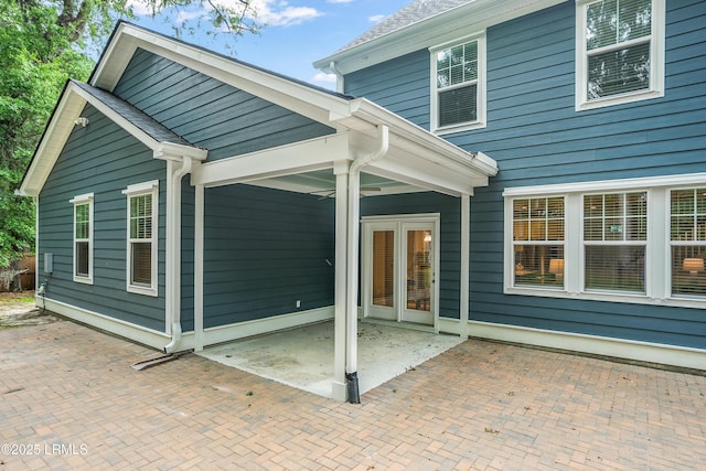 28 Laughing Gull Dr, Beaufort, SC 29907 - back of house with a patio