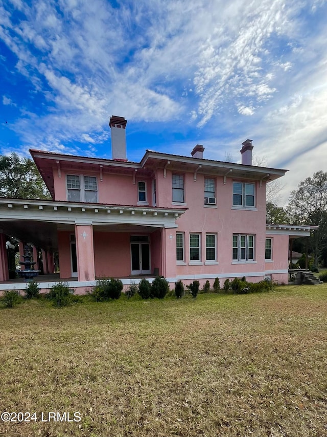 901 7th St W, Fairfax, SC 29827 - back of property featuring a lawn
