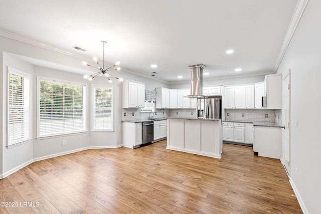 5 Susan Ct, Beaufort, SC 29907 - kitchen featuring stainless steel appliances, a sink, ornamental molding, decorative backsplash, and a chandelier