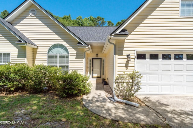 5 Susan Ct, Beaufort, SC 29907 - view of front facade featuring roof with shingles and a garage
