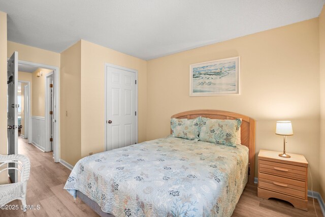 167 Beach Club Villa Dr Unit 167, Fripp Island, SC 29920 - bedroom featuring light wood-type flooring