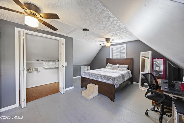 18 Lake View Ct, Bluffton, SC 29910 - bedroom featuring hardwood / wood-style floors, an office area, a textured ceiling, a ceiling fan, and lofted ceiling