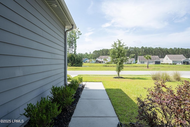 145 Rudder Run, Bluffton, SC 29910 - view of grassy yard featuring a residential view