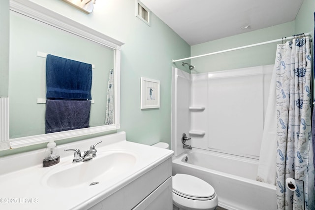 663 William Hilton Pkwy Unit 3404, Hilton Head Island, SC 29928 - bathroom featuring shower / tub combo with curtain, vanity, and toilet