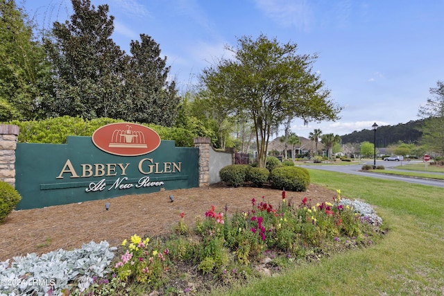 1034 Abbey Glen Way, Hardeeville, SC 29927 - community sign with a lawn