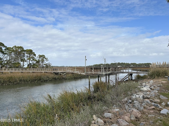 view of dock featuring a water view