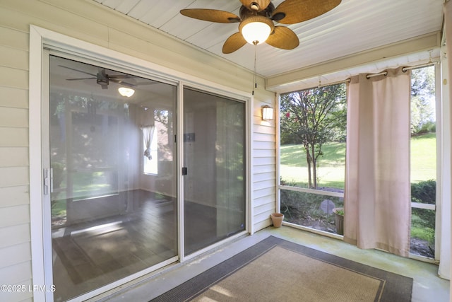 22 Purry Cir, Bluffton, SC 29909 - unfurnished sunroom featuring a ceiling fan