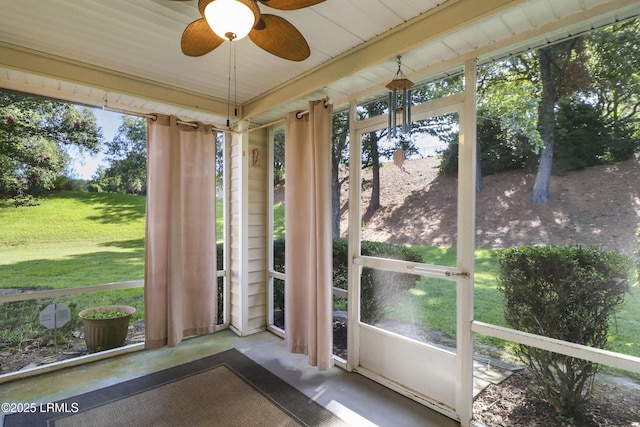 22 Purry Cir, Bluffton, SC 29909 - unfurnished sunroom featuring a ceiling fan