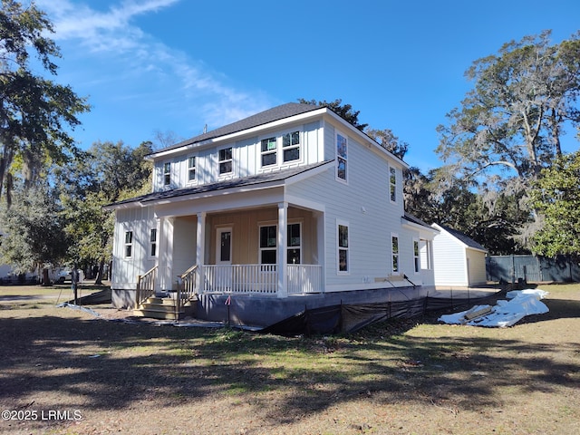 view of front of house featuring covered porch