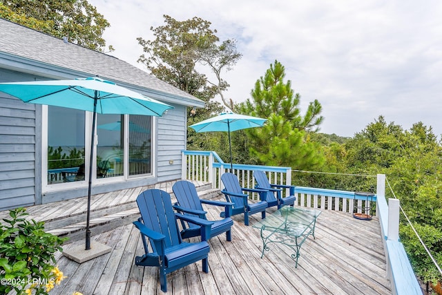 view of wooden deck