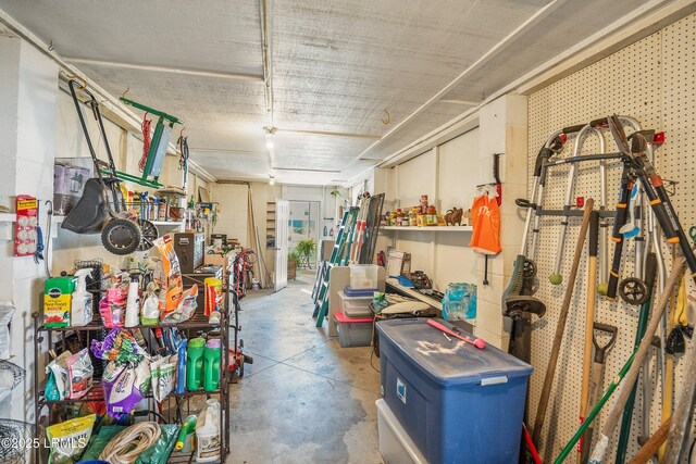 1 Scallop Ct, Harbor Island, SC 29920 - view of garage