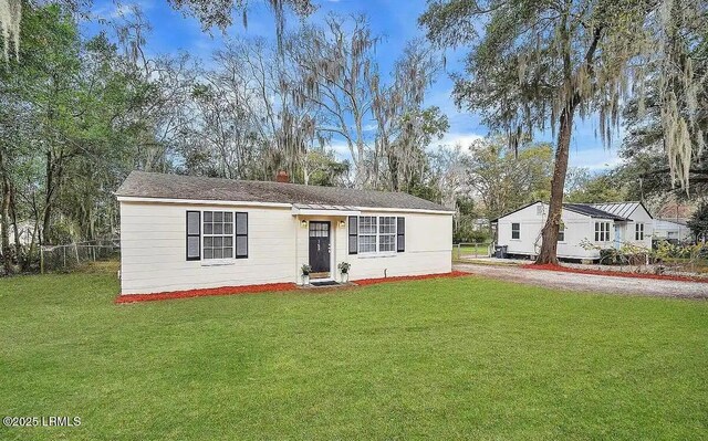 162 James St, Beaufort, SC 29902 - photo 1