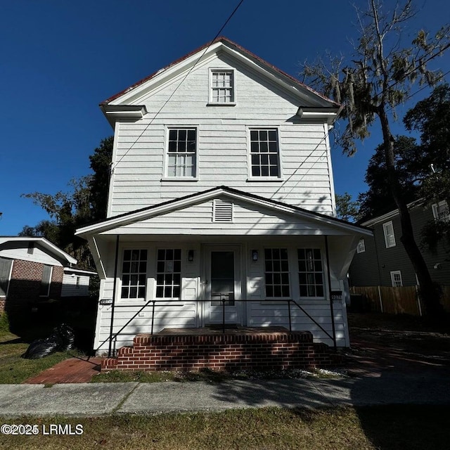 907 Duke St, Beaufort, SC 29902 - view of front of property featuring covered porch