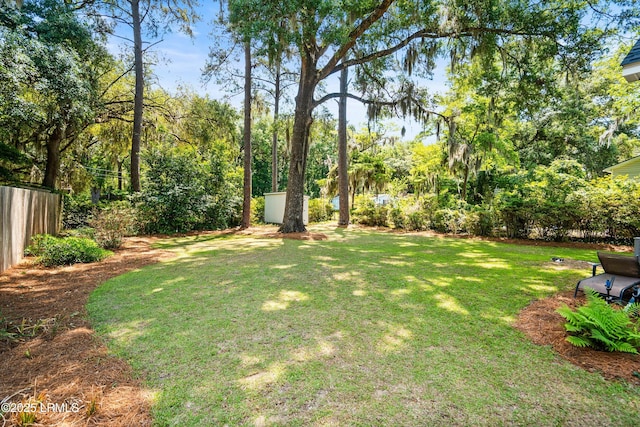 1 William St, Beaufort, SC 29907 - view of yard featuring fence