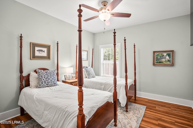 1 William St, Beaufort, SC 29907 - bedroom featuring baseboards, a ceiling fan, and wood finished floors